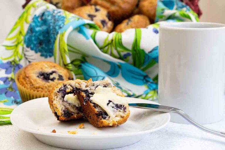 Classic Betty Crocker Blueberry Muffins – Art Of Natural Living