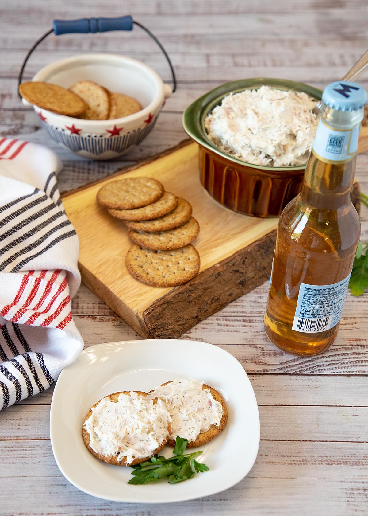 Smoked Salmon Cream Cheese Crackers - Christie at Home