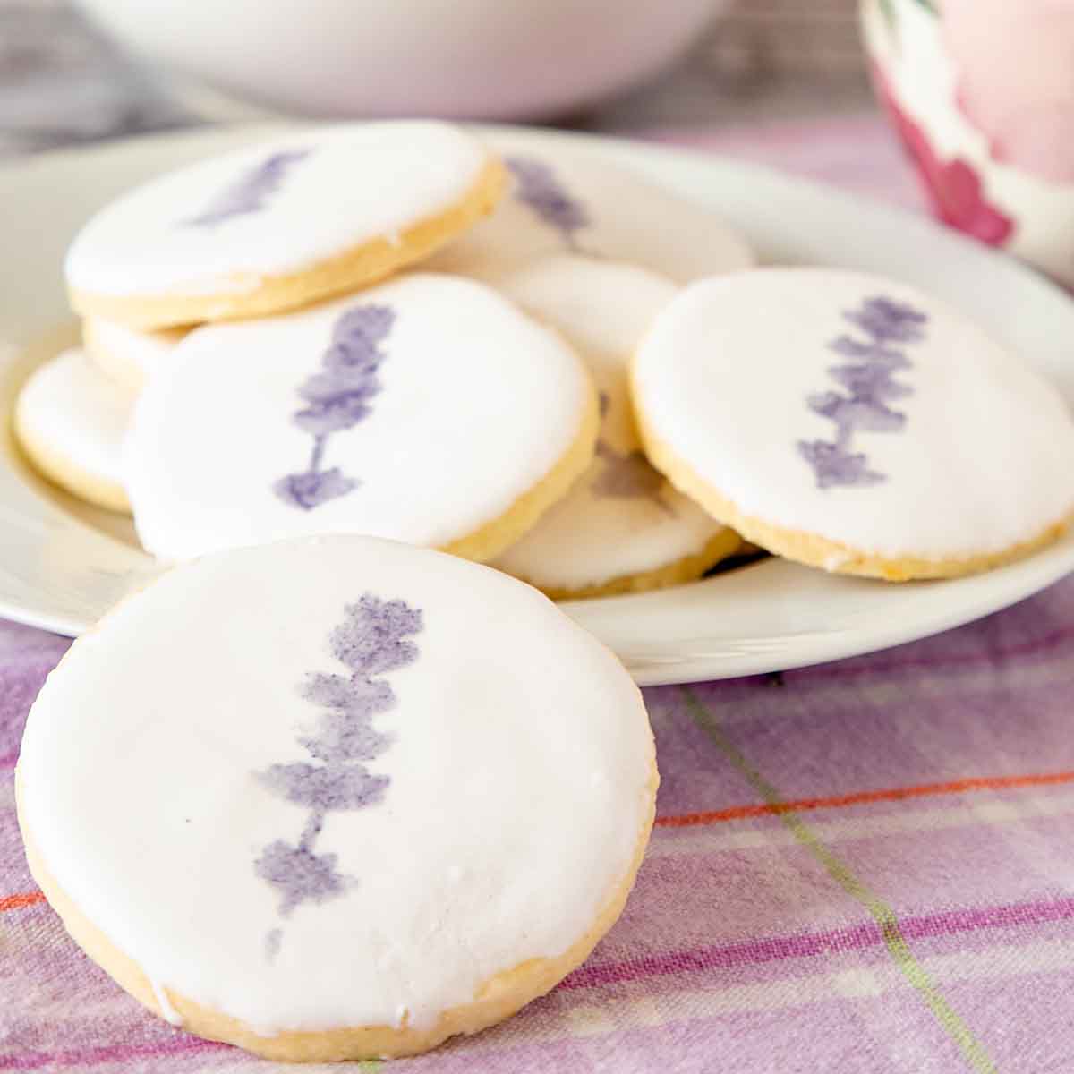 Lavender Shortbread With Fruits, Flowers, and Herbs Recipe