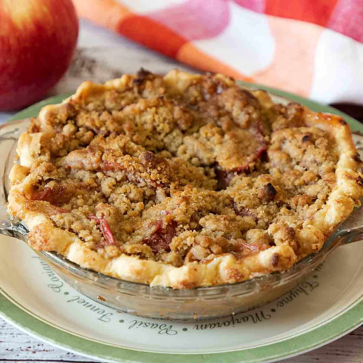 Original Betty Crocker French Apple Pie (with an efficiency trick!)