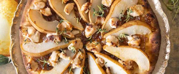 Goat Cheese, Caramelized Onion Pizza with Pears Goat Cheese, Caramelized Onion Pizza with Pears