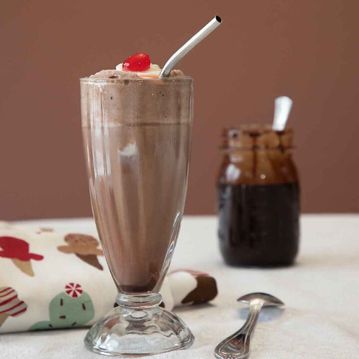 Enjoy a creamy, flavorful chocolate ice cream soda--made with ice cream, syrup and club soda. Great as a beverage, snack or dessert.