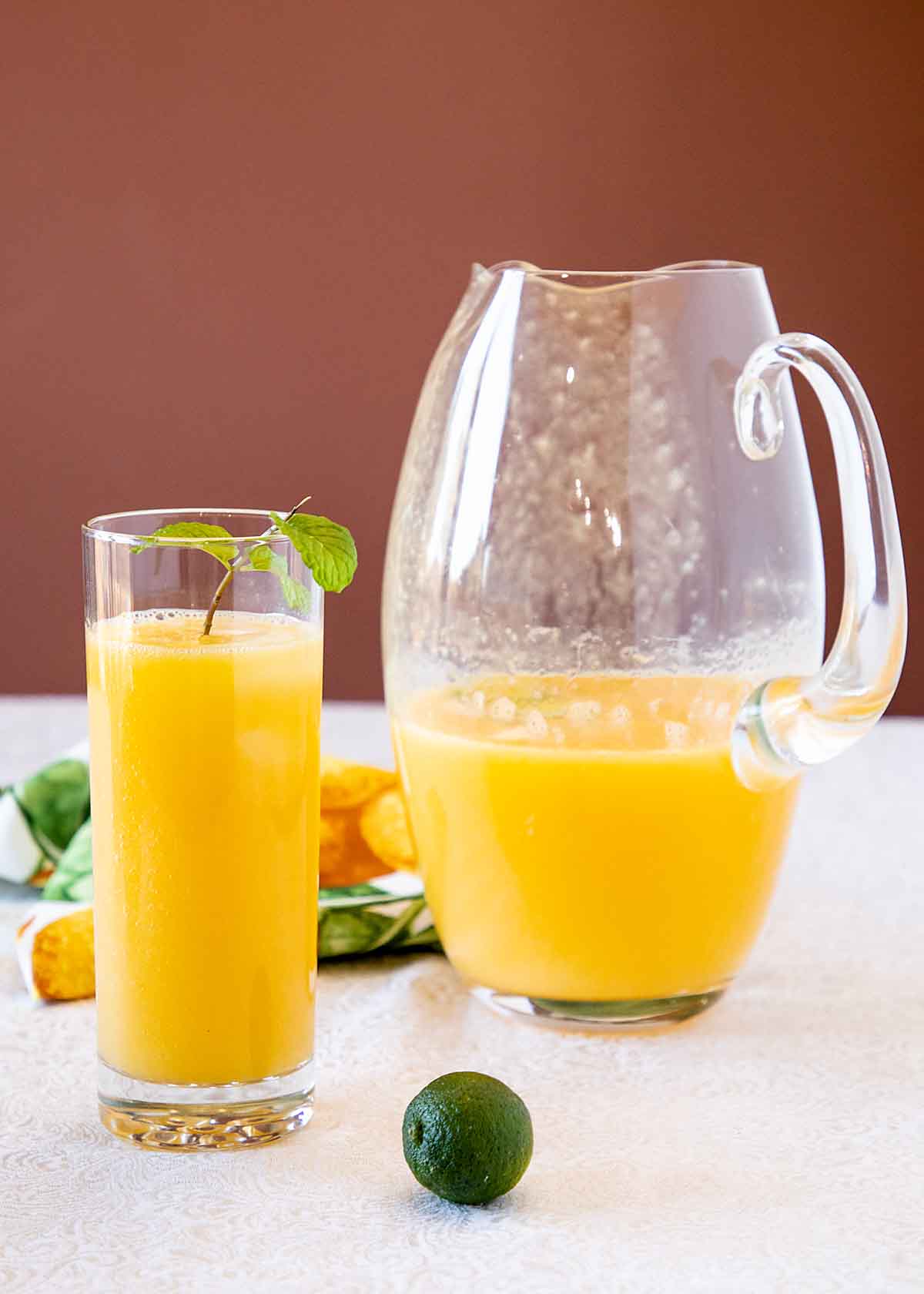 Mango Agua Fresca - Easy and Refreshing! - Drive Me Hungry