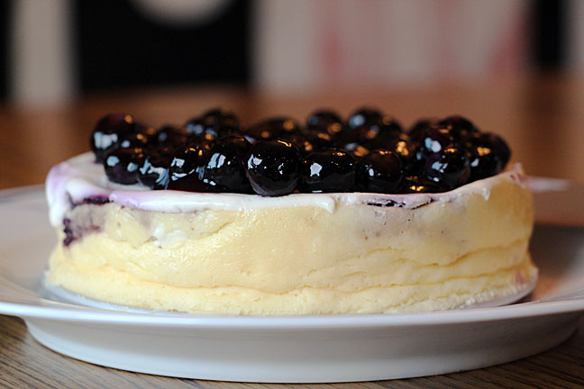 Blueberry Cheesecake for 4-6