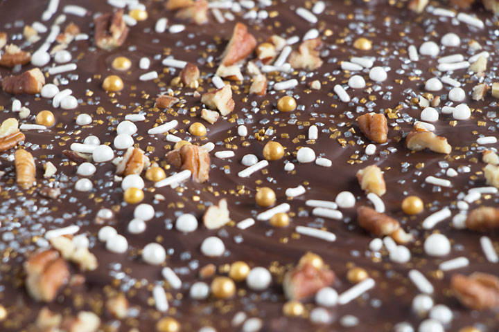 New Year's/ Christmas Crack Toffee - decorate