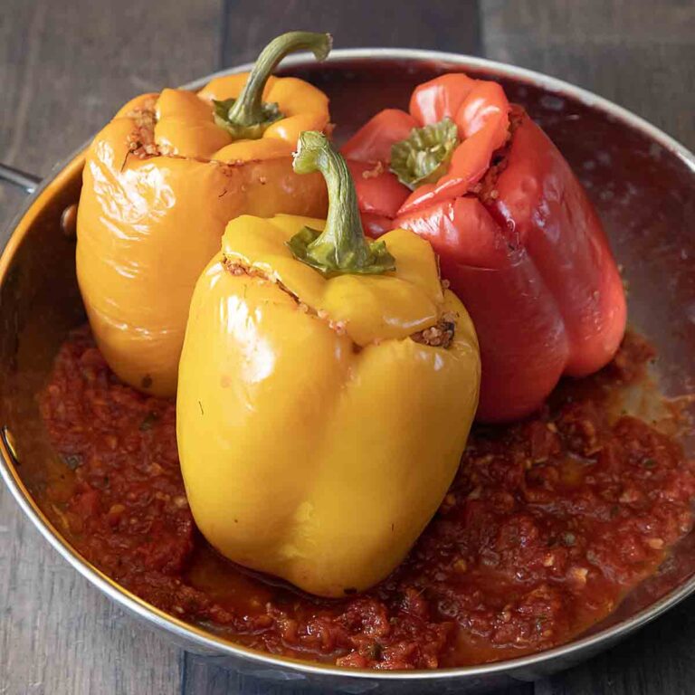 Quinoa stuffed peppers