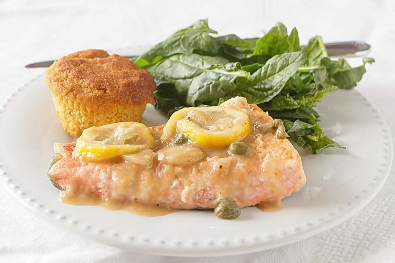With a mellow garlic flavor, rich sauce and lemon-y brightness--not to mention healthy omega-3, Lemon Garlic Salmon is a winner.