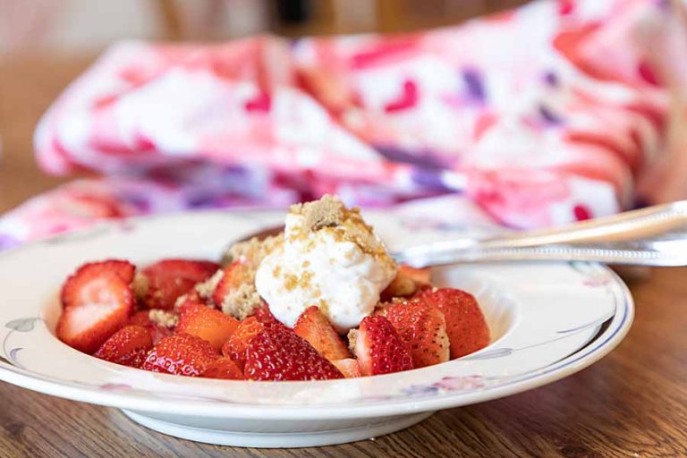 Strawberries with Sour Cream and Brown Sugar Art of Natural Living