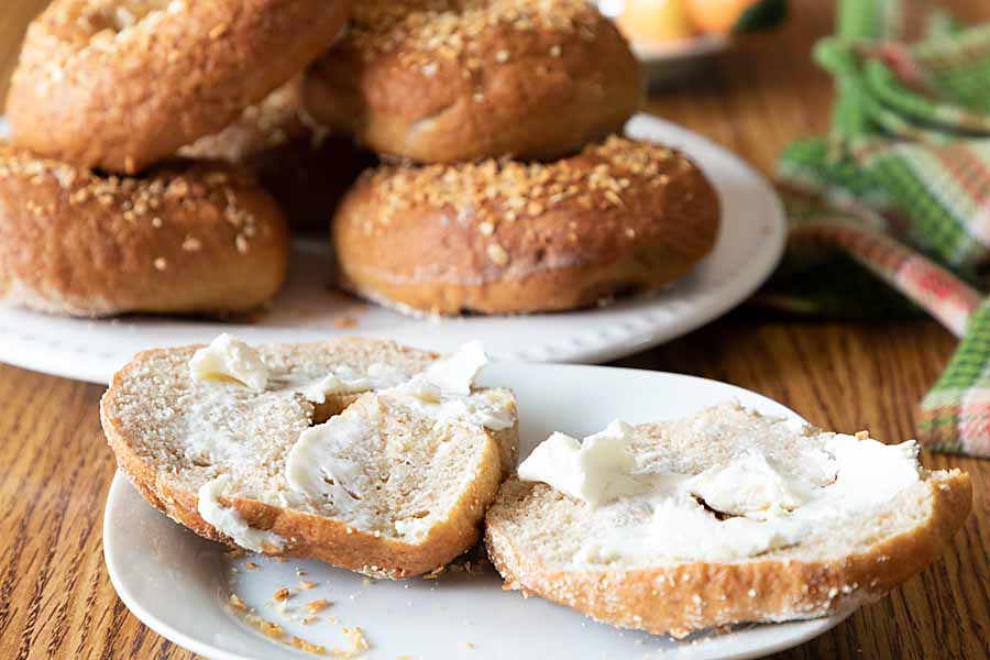 Homemade onion bagels aren't difficult and can be made with ordinary home ingredients. Who wants bagels for breakfast now!