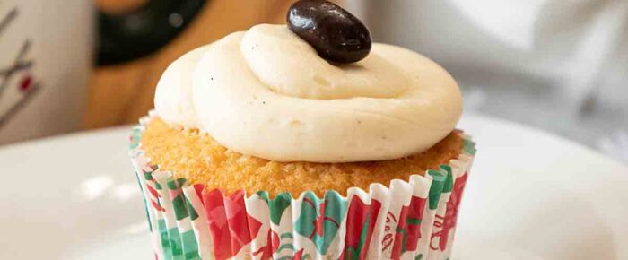White Chocolate Baileys Cupcakes White Chocolate Baileys Cupcakes