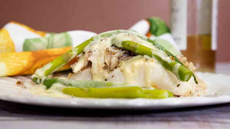 Halibut Seafood Oscar