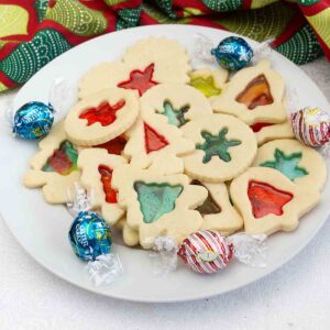 With a candy “glass” window cut into a buttery sugar cookie, Stained Glass Cookies are tasty, impressive and perfect for the holidays.