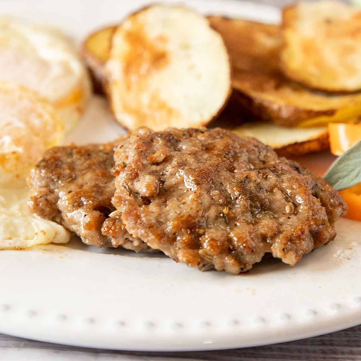 Homemade Breakfast Sausage Seasoning - RecipeMagik