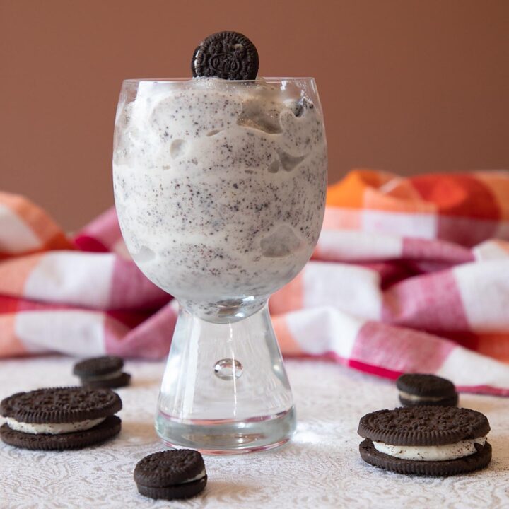 Oreo Copycat Dairy Queen Blizzard
