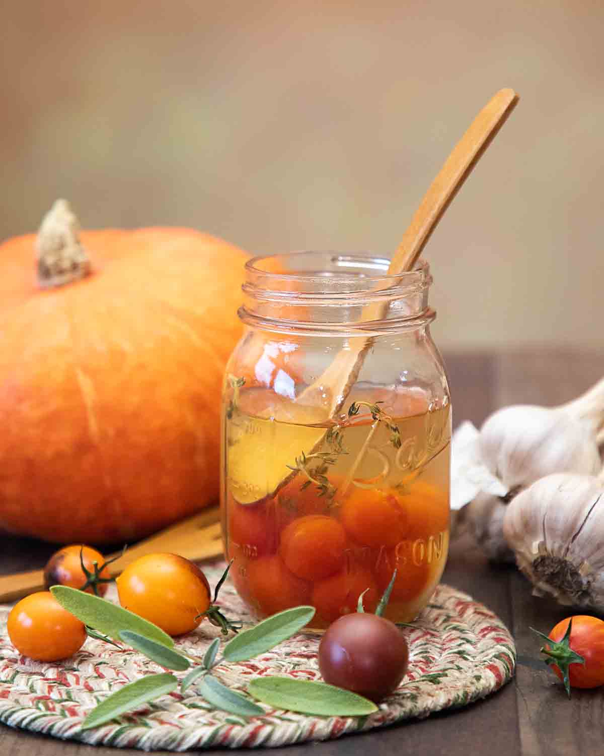 Quick Pickled Cherry Tomatoes