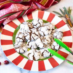 Gingerbread Crinkle Cookies