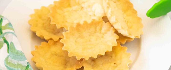 Sandbakkels (Scandinavian Sugar Cookies or Tarts)
