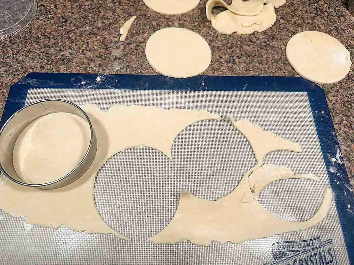 cut dough circles