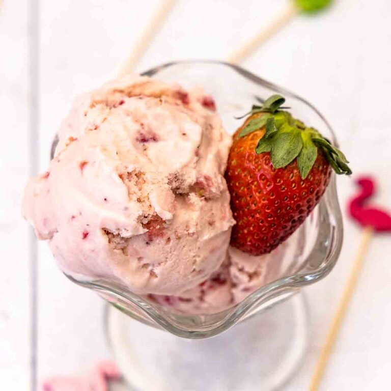 homemade strawberry ice cream