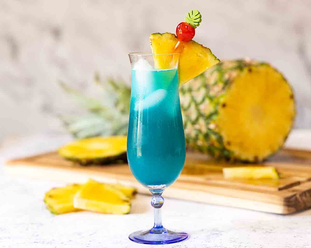 Blue Hawaii Cocktail