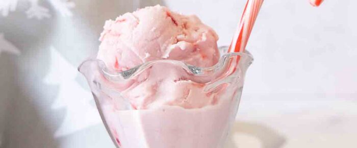 Homemade Peppermint Ice Cream