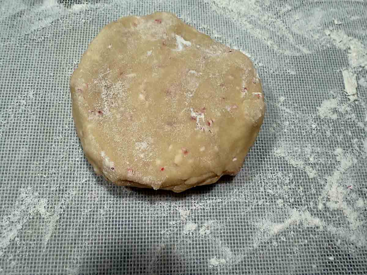 form dough into round