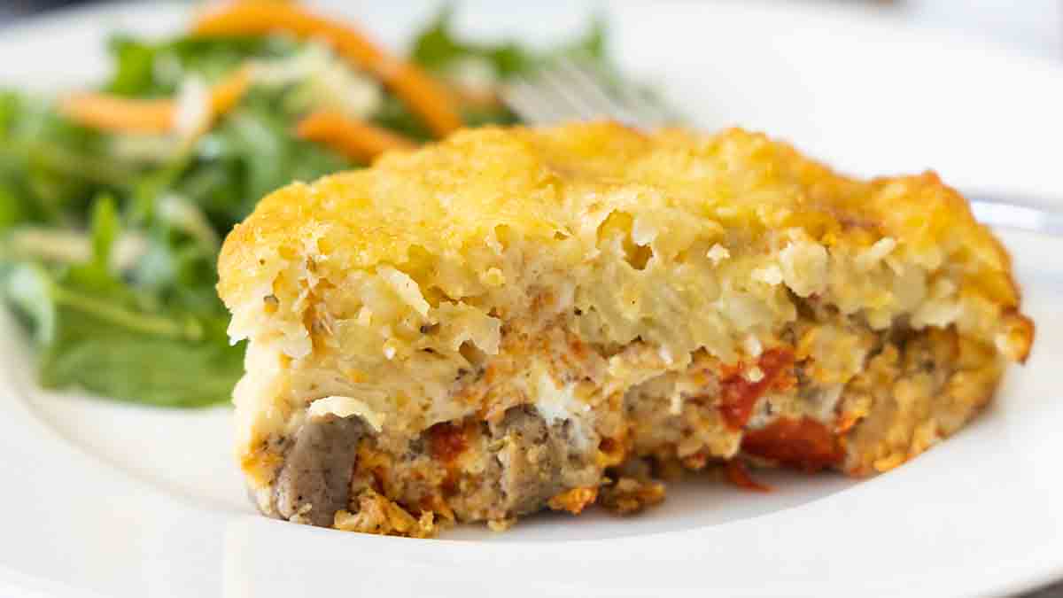 Tater Tot Breakfast Casserole 