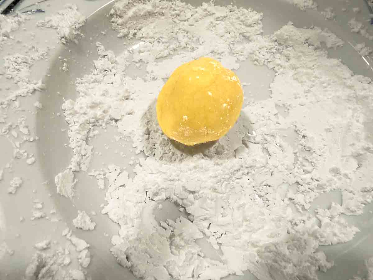 roll in powdered sugar