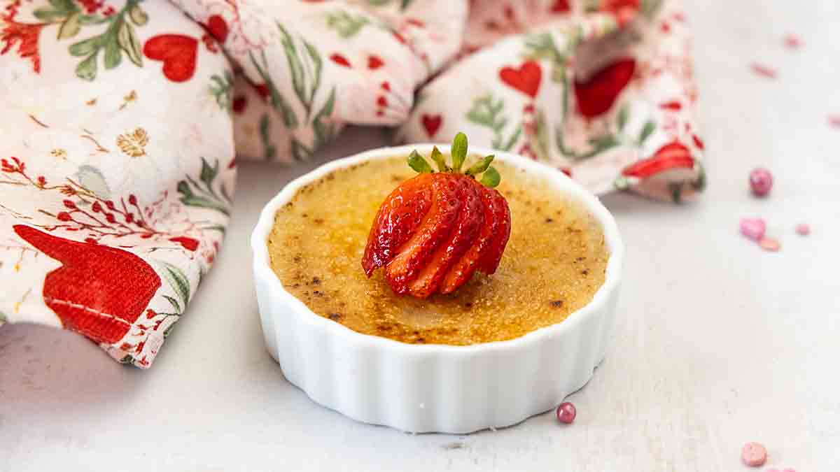 Strawberry Creme Brulee 