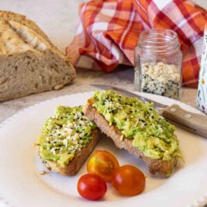 Avocado Toast with Everything Bagel Seasoning