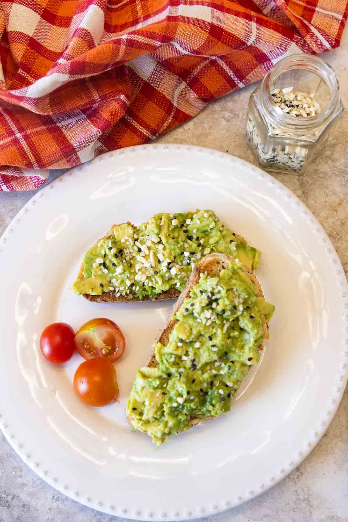 Avocado Toast with Everything Bagel Seasoning
