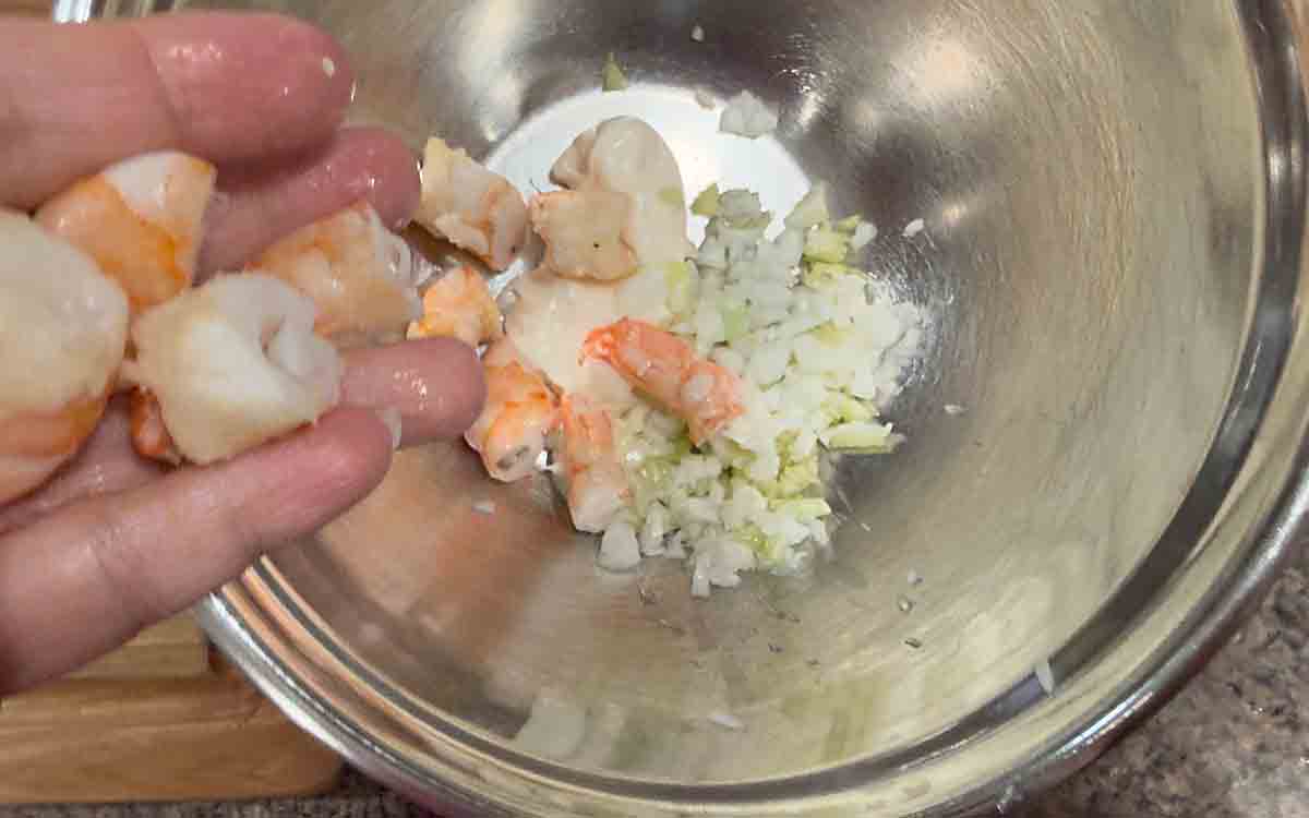 make shrimp salad