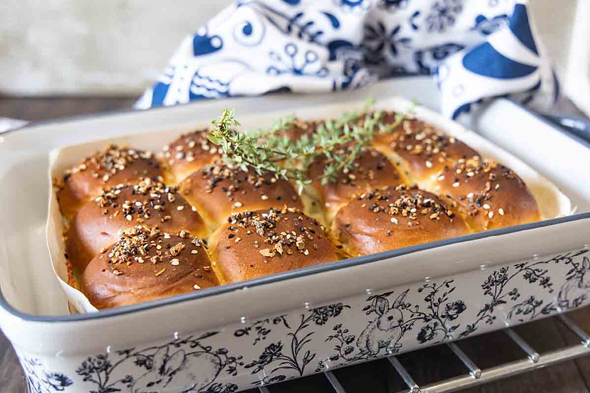 Hawaiian Roll Sliders