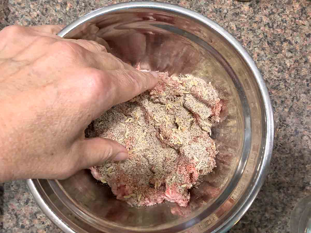 Add spice mixture to ground pork