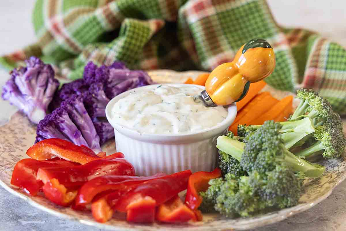 Yogurt Dill DIp