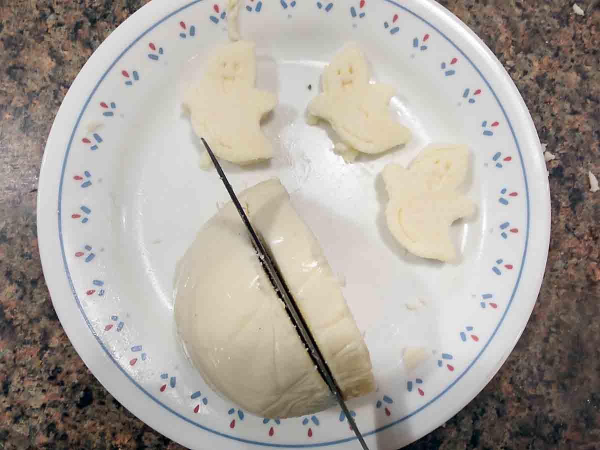 slice mozzarella ball